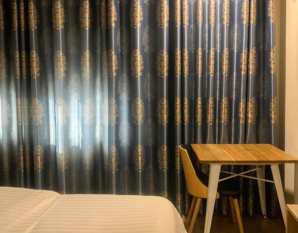 Park Hotel Tirana Yzberishti Exteriör bild