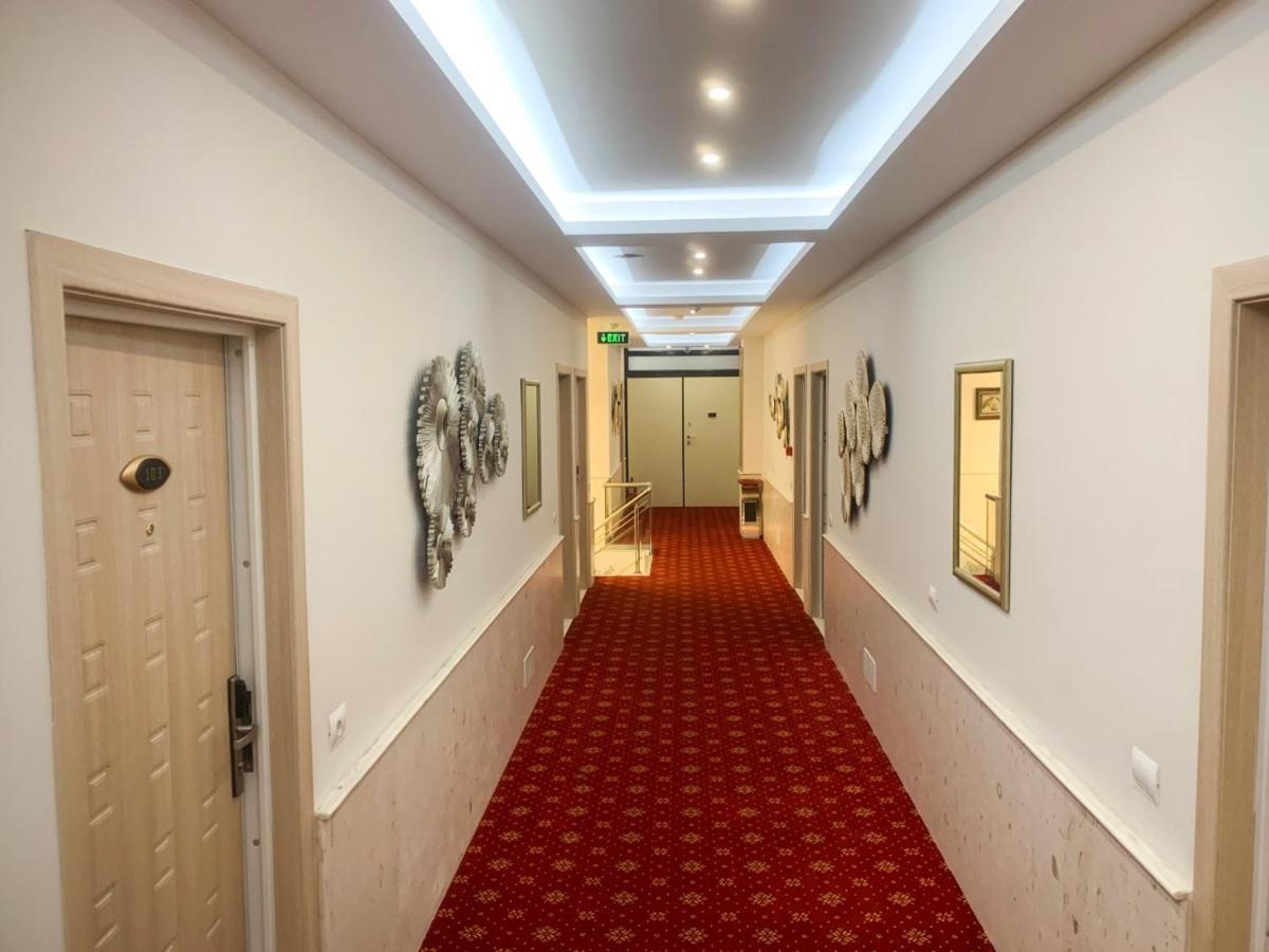 Park Hotel Tirana Yzberishti Exteriör bild
