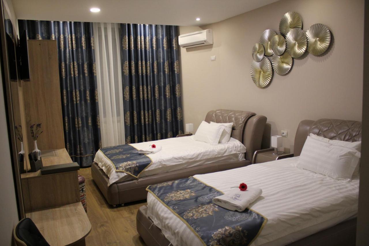 Park Hotel Tirana Yzberishti Exteriör bild