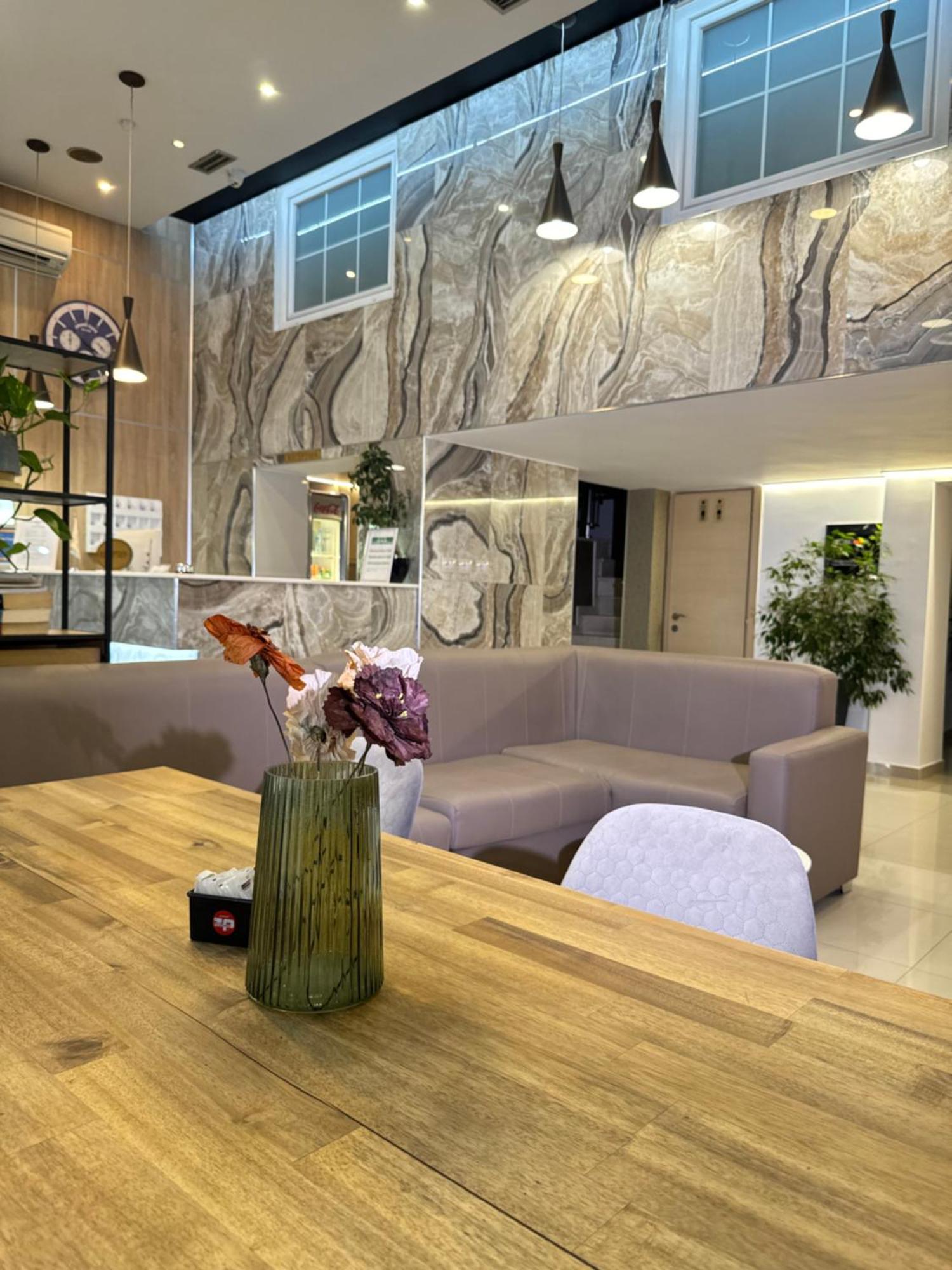 Park Hotel Tirana Yzberishti Exteriör bild