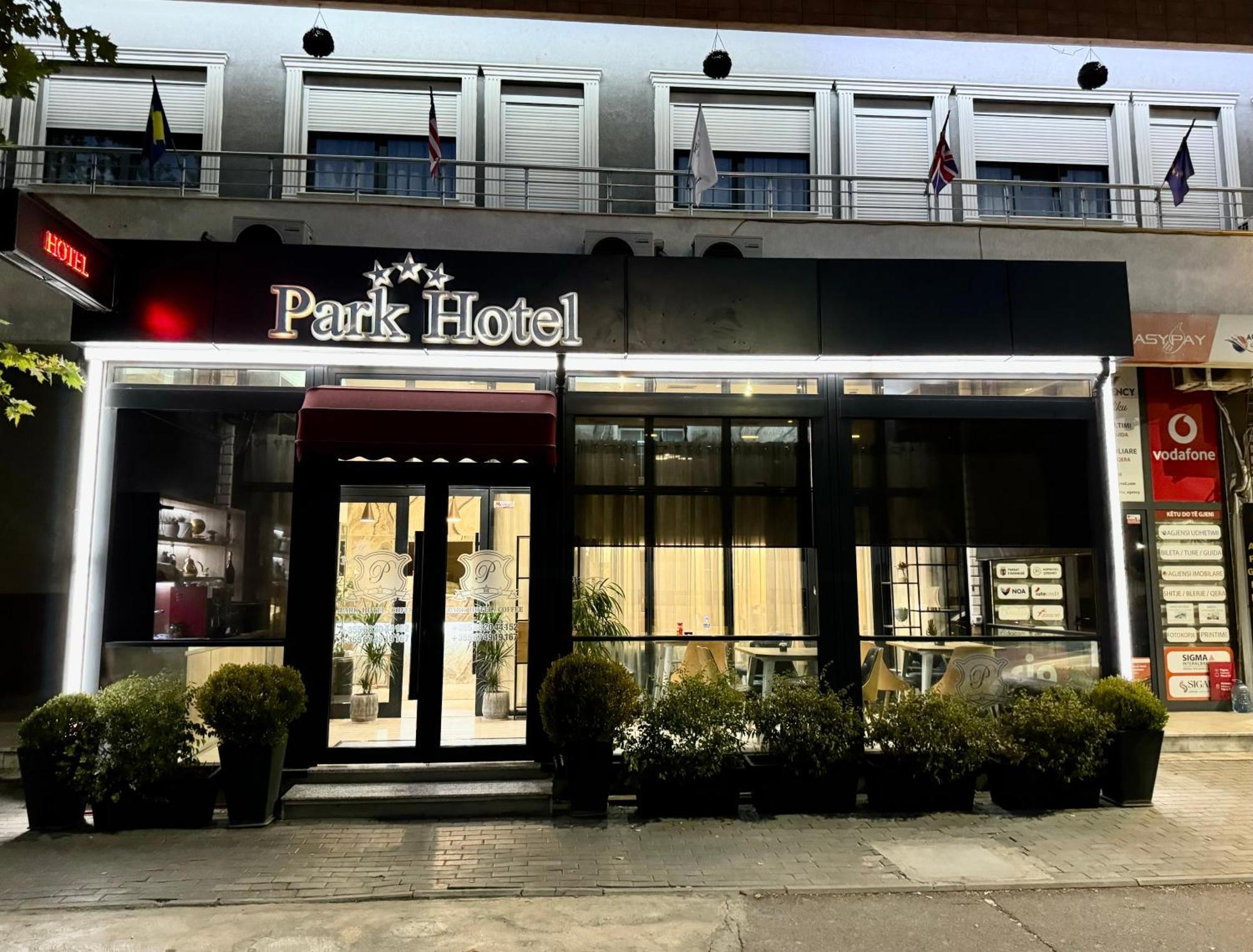 Park Hotel Tirana Yzberishti Exteriör bild